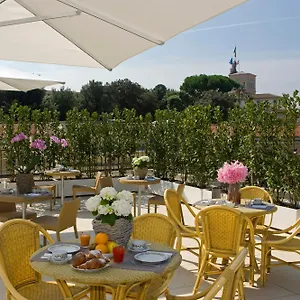 3* Hotel De Petris