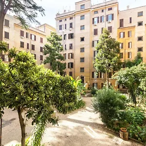 Appartamento Comacchio, Roma